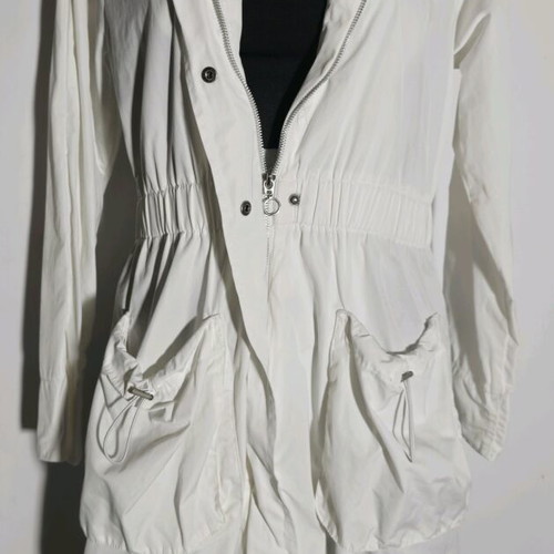 Paranoia white elegant and practical spring-summer parka like new