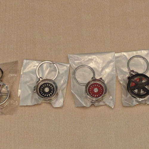 Keychains set of 4 wheel rims new