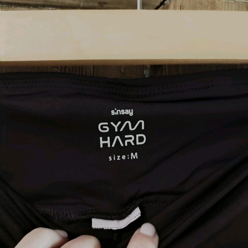 Sinsay sports leggings like new, black and burgundy, set of 2
