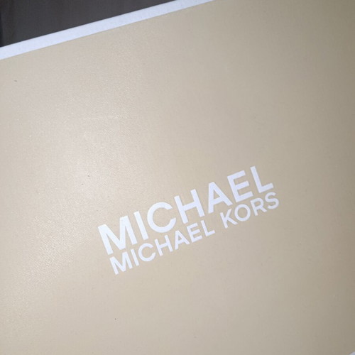 Michael Kors box like new