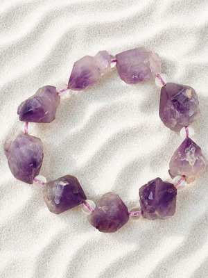 Handmade elastic bracelet with raw amethyst new, purple