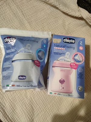 Chicco baby bottles pack of 2, new, 0-2 months, anatomical nipple