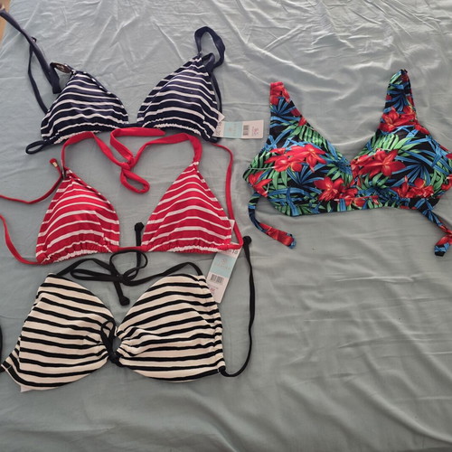 Swimsuits like new, set of 10 different pieces