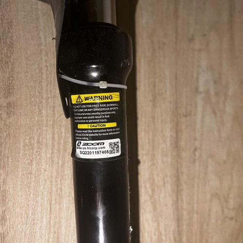 Zoom suspension 100mm for 29 inch wheel like new with service