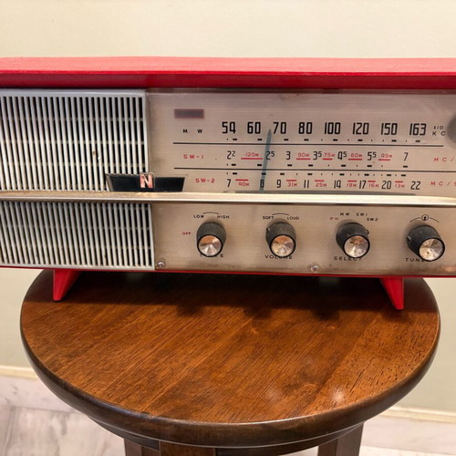 National DU-356 vintage radio used, made in Japan, red