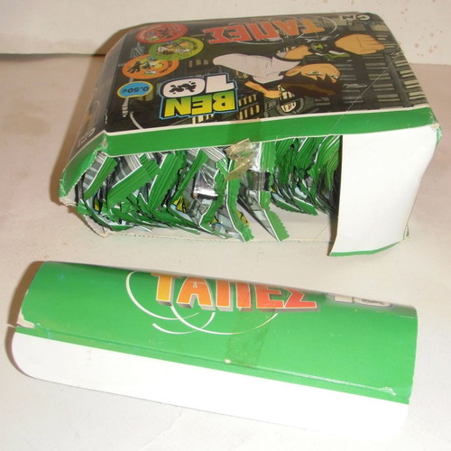 Ben-10 pack with 43 sealed tag packets