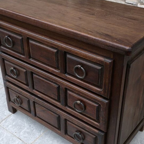 Rustic solid wood drawer chest like new with 3 large drawers