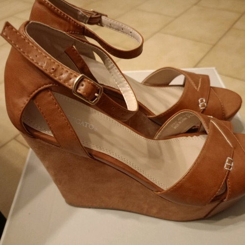 Migato platform shoes size 41 like new