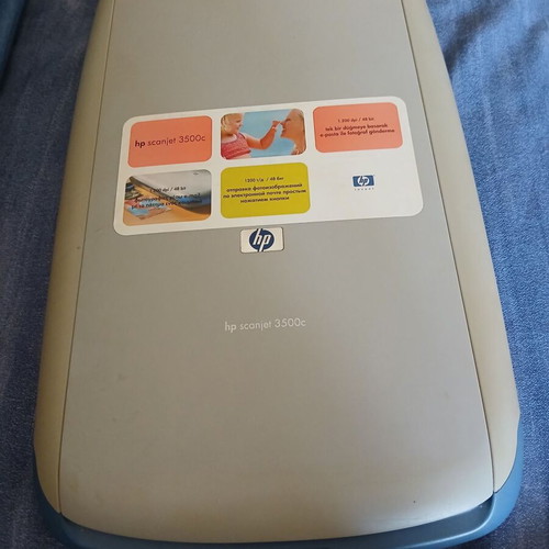 HP Scanjet 3500c scanner used, fully functional with driver
