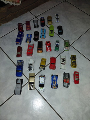 Toy cars, pack of 30