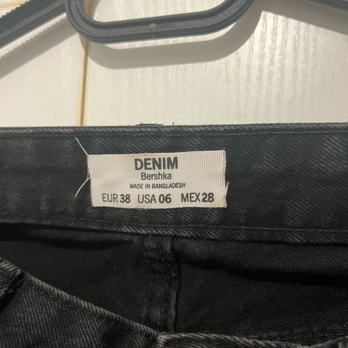 Bershka wide leg jeans size M 38 black high waist like new with rips