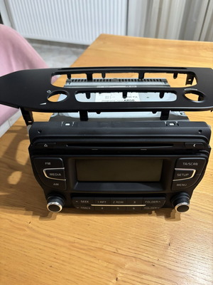 Radio CD Kia Ceed model 2017 like new