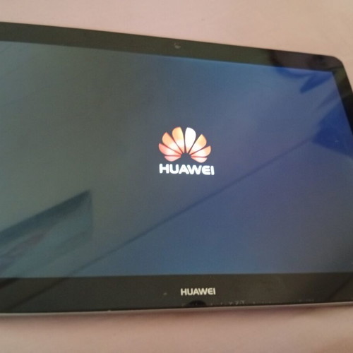 Huawei tablet 16GB used with cracked screen and Micro USB