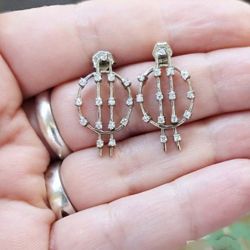Silver earrings 925 with cubic zirconia like new