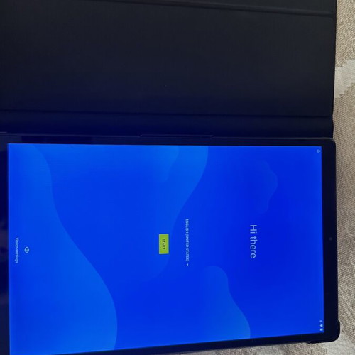 Lenovo Tab M10 HD 4/64GB tablet like new with case