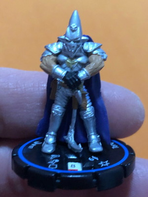 Torquemeda 2000AD Heroclix #107 like new