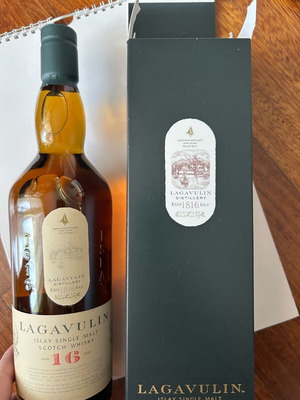 Premium malt Lagavulin whiskey new