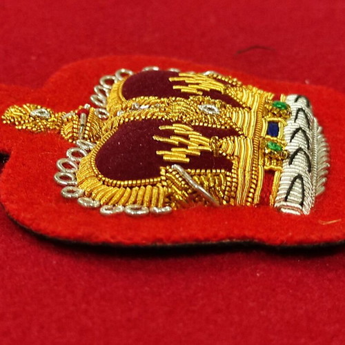 British embroidered sergeant crown badge pompom type new large size
