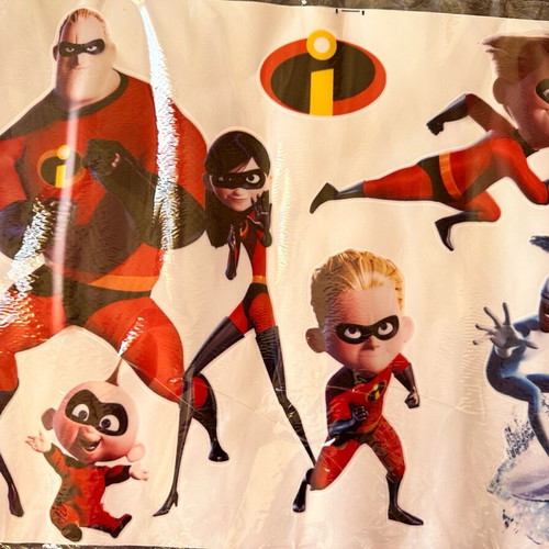 Wall sticker new with The Incredibles kids figures