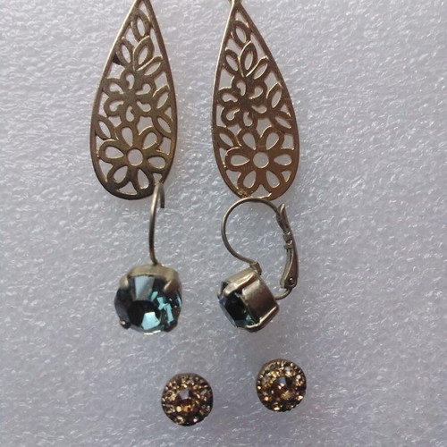 Three pairs of earrings like new, gold and silver colors