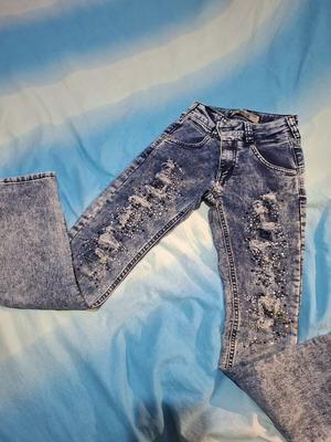 DMN skinny jeans like new with rips and rhinestones for girls 9-11 years
