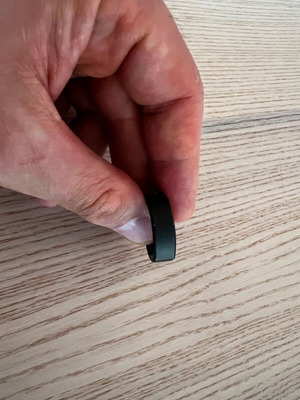 Oura Ring Gen 3 Heritage Stealth US10 used with charger