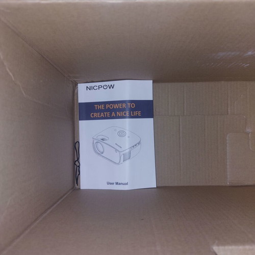 Nicpow LED projector like new