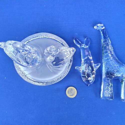 Kosta Boda Giraffe, RCR Cristalleria Italiana Swans and Dolphin Set like new