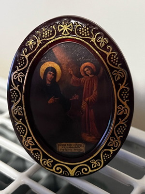 Εικόνα Αγία Ειρήνη Χρυσοβαλαντω καινούργια, πλαστική με βάση 7 εκ