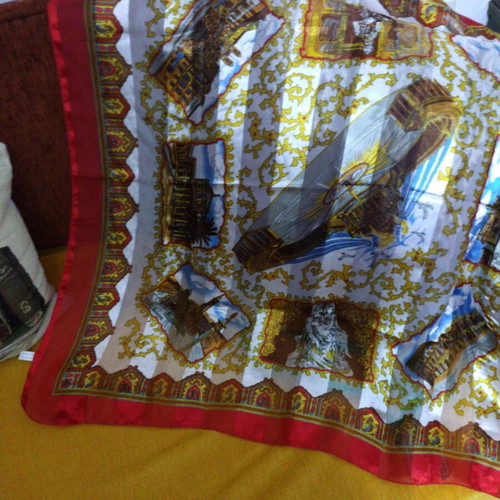 Viscose scarf new from Rome, red 94x94 cm