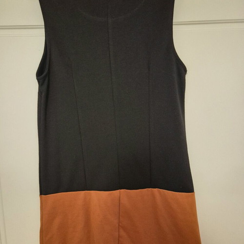 Dress black with orange like new, size M