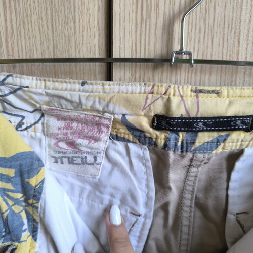 O'Neill Cargo Shorts beige, size M, like new