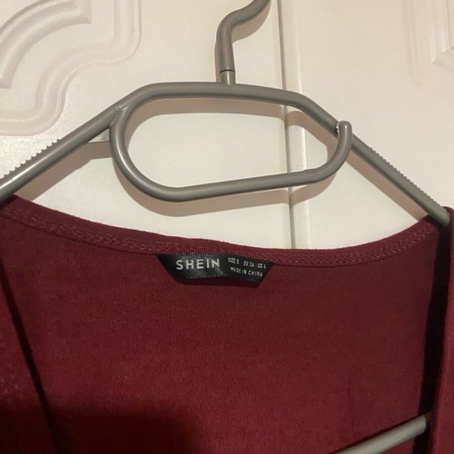 Burgundy Tie-Front Crop Top Shein like new, size S-M