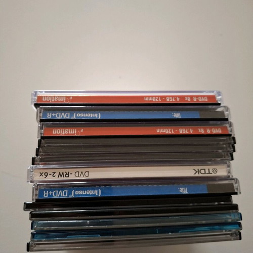 CD cases empty like new, pack of 13