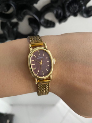 Vintage watch with burgundy dial and yellow strap women's new