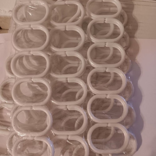 Shower curtain rings like new, pack of 108 pieces