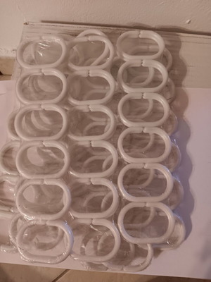 Shower curtain rings like new, pack of 108 pieces