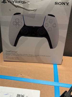 DualSense box for PlayStation 5 used