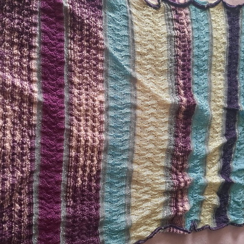Missoni scarf like new, multicolor with silver thread