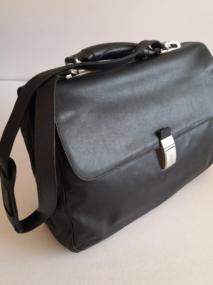 Tuscans men's leather briefcase like new, black