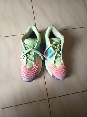 Jordan Luka 3 athletic shoes like new, pastel gradient