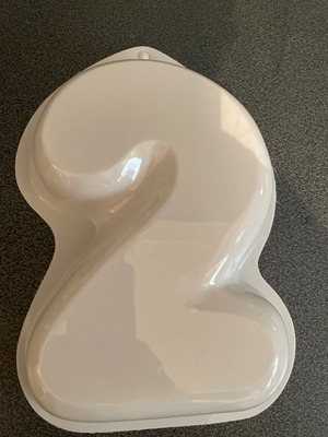 Baking mold number 2 used, height 15cm