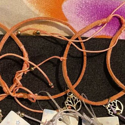 Children's leather bracelets multicolor new