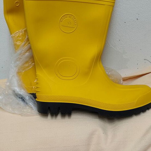 Work Safety Boots and Galoshes sizes 48 and 47n new