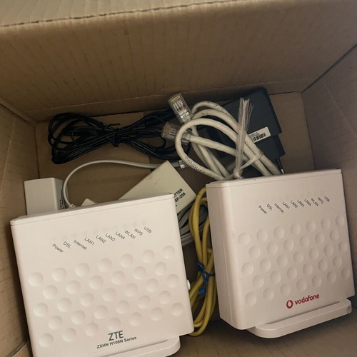 Router and 1kg bag of internet cables used