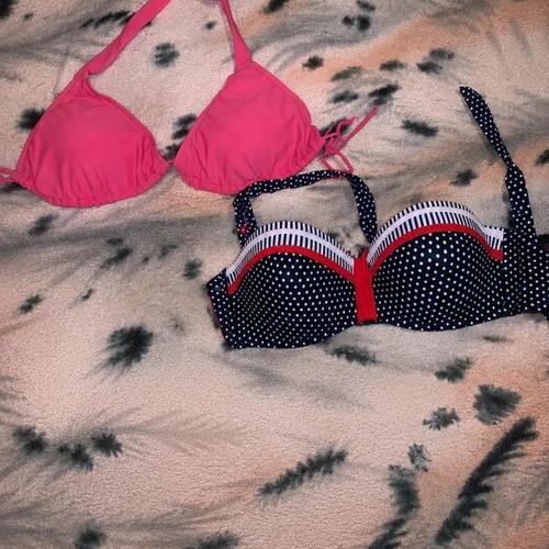 Bikini tops set size M like new, pink and blue