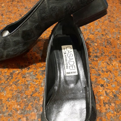Casadei pumps new, size 37, black with pony skin and laser leather