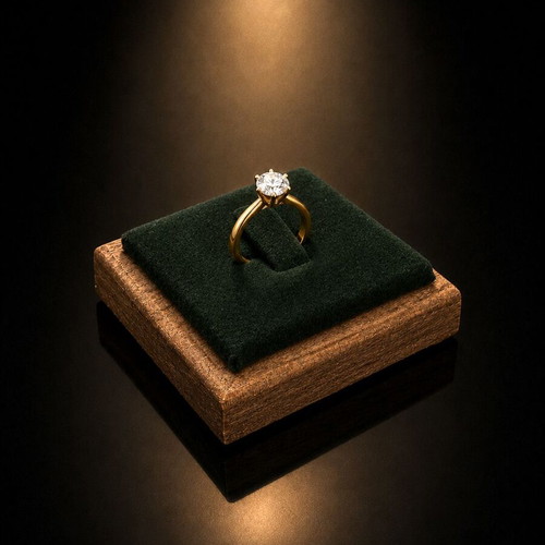 Ring Display Stand new, wooden with velvet surface