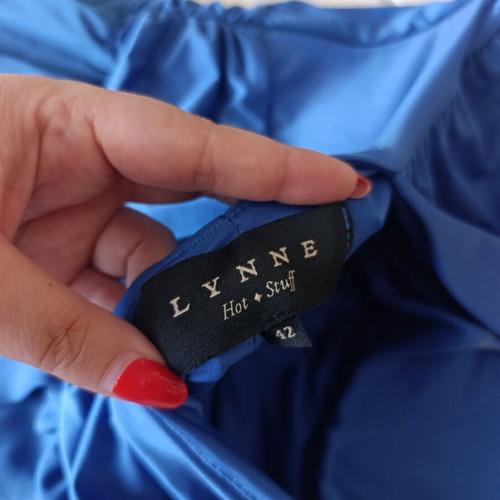 Lynne dress size 42 like new, one-shoulder with slit