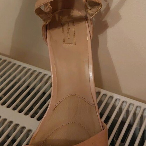 Stradivarius platforms used, size 38, salmon color